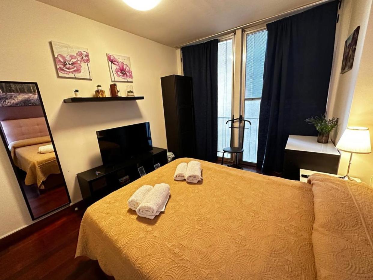Rooms Arago - Barcelona — Photos 2